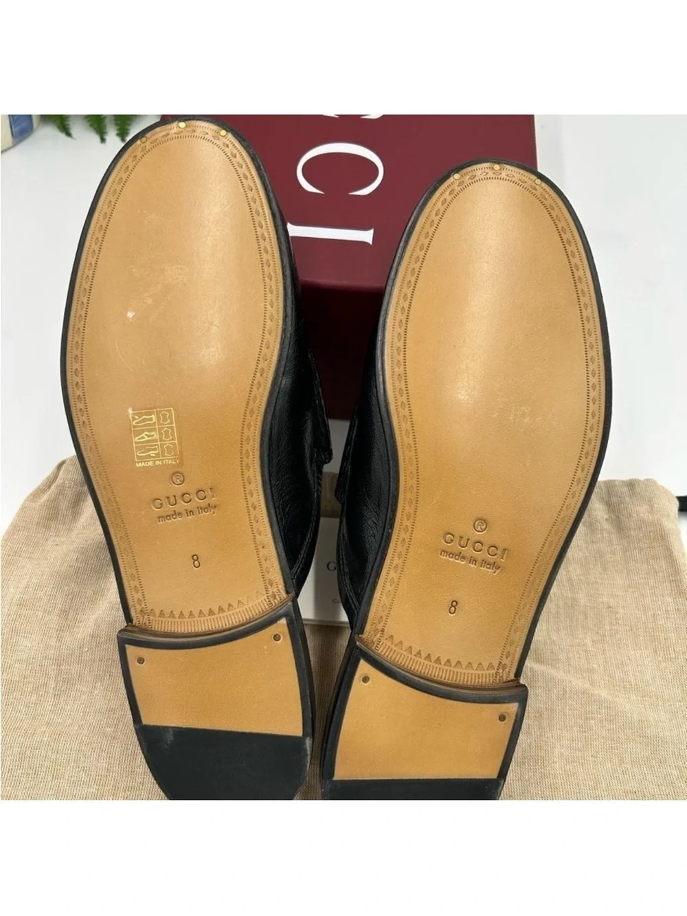 Men’s Gucci horse bit ROOS slip on loafers size 8, made in Italy